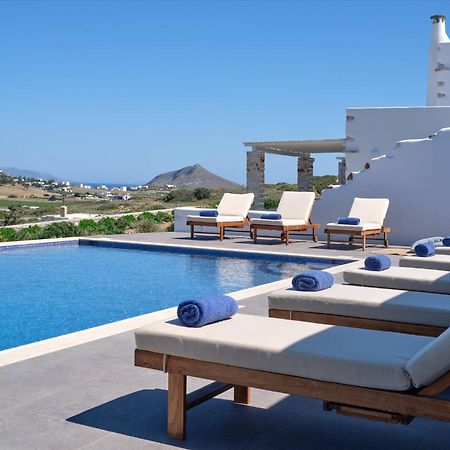 Luxurious Villa Pactia Amazing Pool Isterni  Eksteriør billede